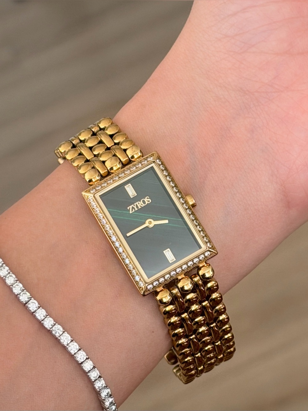 Elegant Women's Zyros Watch